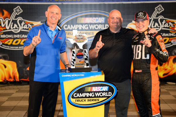 NASCAR Camping World Truck Series
winstaronlinegaming.com 400
Texas Motor Speedway, Ft. Worth, TX USA
Friday 9 June 2017
Christopher Bell, JBL Toyota Tundra, celebrates in Victory Lane.
World Copyright: John K Harrelson
LAT Images
ref: Digital Image 17TEX2jh_02504