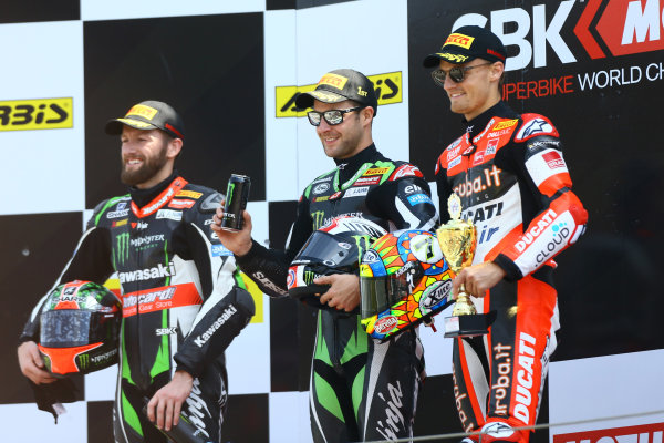 2017 Superbike World Championship - Round 4
Assen, Netherlands.
Sunday 30 April 2017
Podium: race winner Jonathan Rea, Kawasaki Racing, second place Tom Sykes, Kawasaki Racing, third place Chaz Davies, Ducati Team
World Copyright: Gold and Goose Photography/LAT Images
ref: Digital Image WSBK-1238 2017 Superbike World Championship - Round 4
Assen, Netherlands.
Sunday 30 April 2017
Podium: race winner Jonathan Rea, Kawasaki Racing, second place Tom Sykes, Kawasaki Racing, third place Chaz Davies, Ducati Team
World Copyright: Gold and Goose Photography/LAT Images
ref: Digital Image WSBK-1238