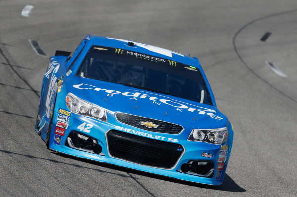 Monster Energy NASCAR Cup Series
Toyota Owners 400
Richmond International Raceway, Richmond, VA USA
Friday 28 April 2017
Kyle Larson, Chip Ganassi Racing, Credit One Bank Chevrolet SS
World Copyright: Matthew T. Thacker
LAT Images
ref: Digital Image 17RIC1mt1091