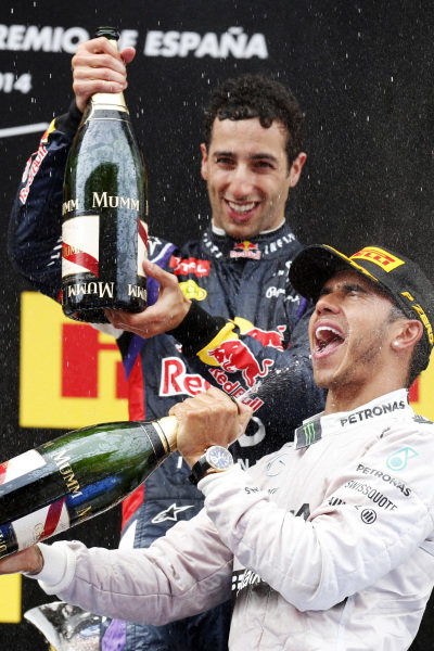 Circuit de Catalunya, Barcelona, Spain.
Sunday 11 May 2014.
Lewis Hamilton, Mercedes AMG, 1st Position, sprays the victory Champagne.
World Copyright: Alastair Staley/LAT Photographic.
ref: Digital Image _79P1858