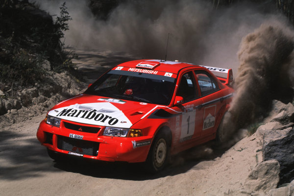 FIA World Rally Championship
Portuguese Rally, Porto, Portugal
16-19th March 2000.
Tommi Makinen-Mitsubishi-Action.
World - LAT Photographic
Tel: +44 (0) 181 251 3000
Fax: +44 (0) 181 251 3001
e-mail: latdig@dial.pipex
com
FIA World Rally Championship
Portuguese Rally, Porto, Portugal
16-19th March 2000.
Tommi Makinen-Mitsubishi-Action.
World - LAT Photographic
Tel: +44 (0) 181 251 3000
Fax: +44 (0) 181 251 3001
e-mail: latdig@dial.pipex
com