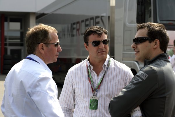 2006 European Grand Prix - Saturday Qualifying
Nurburgring, Germany. 4th - 7th May 2006
ITV-F1 Presenters Martin Brundle and Mark Blundell with Gary Paffett, portrait, media.
World Copyright: Steven Tee/LAT Photographic
ref: Digital Image YY2Z9220