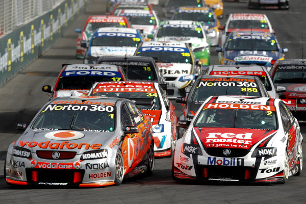 Round 4 - Hamilton 400.
Hamilton City Street Circuit, Hamilton, New Zealand.
17th - 18th April 2010.
Car 1, Jamie Whincup, Commodore VE, Holden, T8, TeamVodafone, Triple Eight Race Engineering, Triple Eight Racing.
World Copyright: Mark Horsburgh / LAT Photographic
ref: 1-Whincup-EV04-10-3578