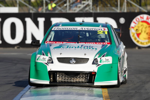 Round 4 - Hamilton 400.
Hamilton City Street Circuit, Hamilton, New Zealand.
17th - 18th April 2010.
Brad Jones Racing, Car 21, Holden Commodore VE, Karl Reindler, Team BOC.
World Copyright: Mark Horsburgh / LAT Photographic
ref: 21-Reindler-EV04-10-2330 Round 4 - Hamilton 400.
Hamilton City Street Circuit, Hamilton, New Zealand.
17th - 18th April 2010.
Brad Jones Racing, Car 21, Holden Commodore VE, Karl Reindler, Team BOC.
World Copyright: Mark Horsburgh / LAT Photographic
ref: 21-Reindler-EV04-10-2330