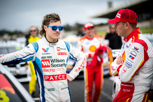 2017 Supercars Championship Round 10.
Sandown 500, Sandown Raceway, Springvale, Victoria, Australia.
Thursday 14th September to Sunday 17th September 2017.
James Golding, Garry Rogers Motorsport. Scott McLaughlin, Team Penske Ford,
World Copyright: Daniel Kalisz/LAT Images
Ref: Digital Image 140917_VASCR10_DKIMG_0440.jpg 2017 Supercars Championship Round 10.
Sandown 500, Sandown Raceway, Springvale, Victoria, Australia.
Thursday 14th September to Sunday 17th September 2017.
James Golding, Garry Rogers Motorsport. Scott McLaughlin, Team Penske Ford,
World Copyright: Daniel Kalisz/LAT Images
Ref: Digital Image 140917_VASCR10_DKIMG_0440.jpg