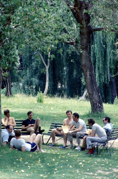 The GPDA (Grand Prix Drivers Association) hold their annual meeting under the trees (L to R): Jochen Rindt (AUT), Denny Hulme (NZL), Dan Gurney (USA), Chris Amon (NZL), Graham Hill (GBR), Jo Bonnier (SUI), Piers Courage (GBR) and Pedro Rodriguez (MEX).
Formula One World Championship, Rd1, South African Grand Prix, Kyalami, South Africa, 1 January 1968.
BEST IMAGE The GPDA (Grand Prix Drivers Association) hold their annual meeting under the trees (L to R): Jochen Rindt (AUT), Denny Hulme (NZL), Dan Gurney (USA), Chris Amon (NZL), Graham Hill (GBR), Jo Bonnier (SUI), Piers Courage (GBR) and Pedro Rodriguez (MEX).
Formula One World Championship, Rd1, South African Grand Prix, Kyalami, South Africa, 1 January 1968.
BEST IMAGE