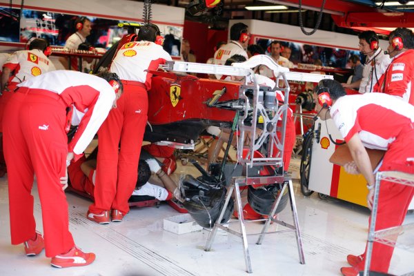 2007 Italian Grand Prix - Saturday Qualifying
Autodromo di Monza, Monza, Italy.
8th September 2007.
The Ferrari team prepare the car of Kimi Raikkonen, Ferrari F2007. Portrait. Technical.
World Copyright: Steven Tee/LAT Photographic
ref: Digital Image YY2Z8485 2007 Italian Grand Prix - Saturday Qualifying
Autodromo di Monza, Monza, Italy.
8th September 2007.
The Ferrari team prepare the car of Kimi Raikkonen, Ferrari F2007. Portrait. Technical.
World Copyright: Steven Tee/LAT Photographic
ref: Digital Image YY2Z8485