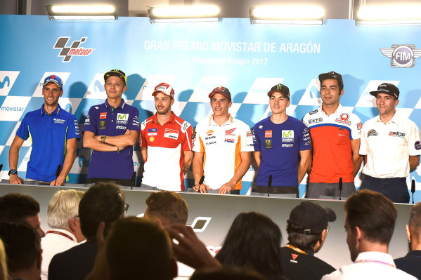 2017 MotoGP Championship - Round 14
Aragon, Spain.
Thursday 21 September 2017
Alex Rins, Team Suzuki MotoGP, Valentino Rossi, Yamaha Factory Racing, Andrea Dovizioso, Ducati Team, Marc Marquez, Repsol Honda Team, Maverick Viñales, Yamaha Factory Racing, Danilo Petrucci, Pramac Racing, Simeon
World Copyright: Gold and Goose / LAT Images
ref: Digital Image 693400 2017 MotoGP Championship - Round 14
Aragon, Spain.
Thursday 21 September 2017
Alex Rins, Team Suzuki MotoGP, Valentino Rossi, Yamaha Factory Racing, Andrea Dovizioso, Ducati Team, Marc Marquez, Repsol Honda Team, Maverick Viñales, Yamaha Factory Racing, Danilo Petrucci, Pramac Racing, Simeon
World Copyright: Gold and Goose / LAT Images
ref: Digital Image 693400