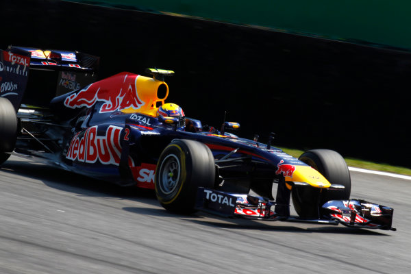 Interlagos, Sao Paulo, Brazil.
25th November 2011.
Mark Webber, Red Bull Racing RB7 Renault. Action.
World Copyright:Steven Tee/LAT Photographic
ref: Digital Image _A8C7821 Interlagos, Sao Paulo, Brazil.
25th November 2011.
Mark Webber, Red Bull Racing RB7 Renault. Action.
World Copyright:Steven Tee/LAT Photographic
ref: Digital Image _A8C7821
