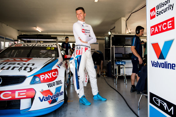 2017 Supercars Championship Round 4. 
Perth SuperSprint, Barbagallo Raceway, Western Australia, Australia.
Friday May 5th to Sunday May 7th 2017.
Garth Tander driver of the #33 Wilson Security Racing Holden Commodore VF.
World Copyright: Daniel Kalisz/LAT Images
Ref: Digital Image 050517_VASCR4_DKIMG_0310.JPG