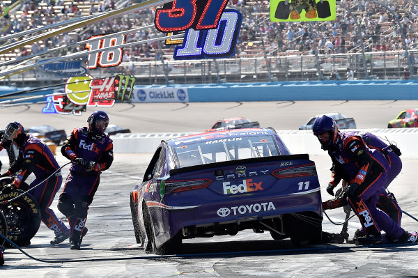 2017 Monster Energy NASCAR Cup Series
Camping World 500
Phoenix International Raceway, Avondale, AZ USA
Sunday 19 March 2017
Denny Hamlin, FedEx Freight Toyota Camry
World Copyright: Rusty Jarrett/LAT Images
ref: Digital Image 17PHX1rj_3034 2017 Monster Energy NASCAR Cup Series
Camping World 500
Phoenix International Raceway, Avondale, AZ USA
Sunday 19 March 2017
Denny Hamlin, FedEx Freight Toyota Camry
World Copyright: Rusty Jarrett/LAT Images
ref: Digital Image 17PHX1rj_3034