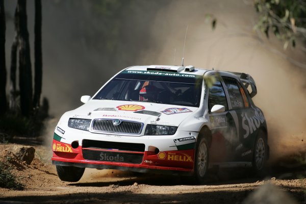 2005 FIA World Rally Champs. Round Sixteen, 
Rally Australia.
10th - 13th November 2004.
Colin McRae, Skoda, action.
World Copyright: McKlein/LAT 