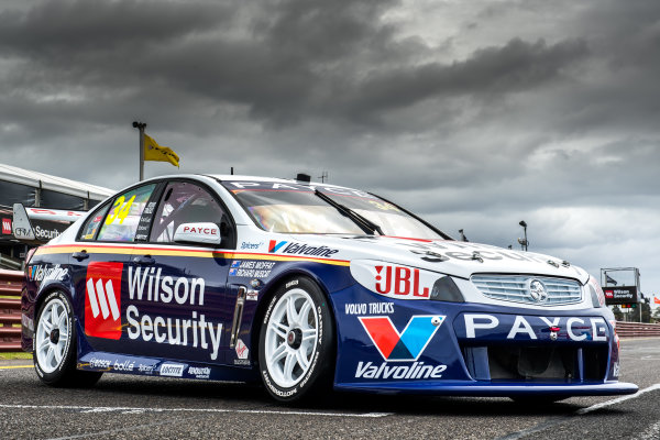 2017 Supercars Championship Round 10.
Sandown 500, Sandown Raceway, Springvale, Victoria, Australia.
Thursday 14th September to Sunday 17th September 2017.
James Moffat, Garry Rogers Motorsport, Richard Muscat, Garry Rogers Motorsport.
World Copyright: Daniel Kalisz/LAT Images
Ref: Digital Image 140917_VASCR10_DKIMG_0352.jpg 2017 Supercars Championship Round 10.
Sandown 500, Sandown Raceway, Springvale, Victoria, Australia.
Thursday 14th September to Sunday 17th September 2017.
James Moffat, Garry Rogers Motorsport, Richard Muscat, Garry Rogers Motorsport.
World Copyright: Daniel Kalisz/LAT Images
Ref: Digital Image 140917_VASCR10_DKIMG_0352.jpg