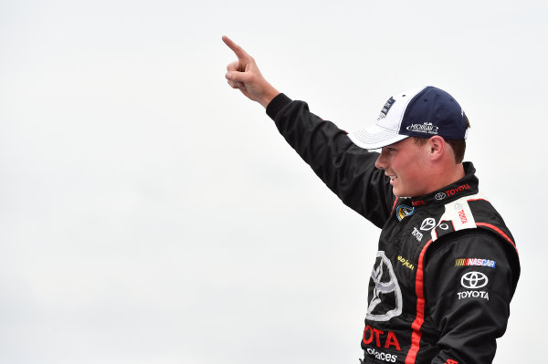 26-27 August, 2016, Brooklyn, Michigan USA
Brett Moffitt (11) celebrates after winning.
©2016, John Harrelson / LAT Photo USA 26-27 August, 2016, Brooklyn, Michigan USA
Brett Moffitt (11) celebrates after winning.
©2016, John Harrelson / LAT Photo USA