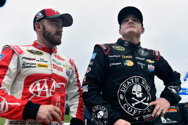 30 September-2 October, 2016, Dover, Delaware USA
Austin Dillon and Ty Dillon, Leavine Family Racing
? 2016, Nigel Kinrade
LAT Photo USA 30 September-2 October, 2016, Dover, Delaware USA
Austin Dillon and Ty Dillon, Leavine Family Racing
? 2016, Nigel Kinrade
LAT Photo USA