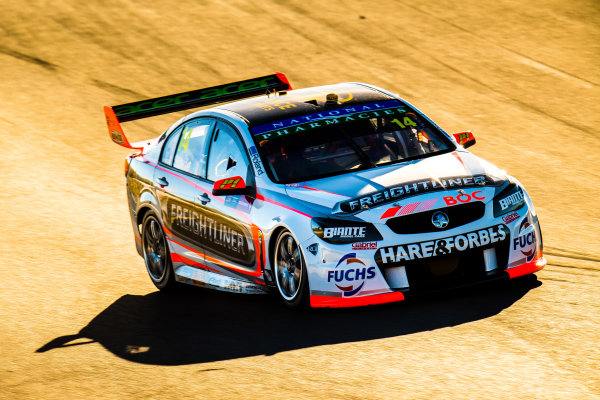 2017 Supercars Championship Round 9.
Sydney SuperSprint, Sydney Motorsport Park, Eastern Creek, Australia.
Friday 18th August to Sunday 20th August 2017.
Tim Slade, Brad Jones Racing Holden.
World Copyright: Daniel Kalisz/LAT Images
Ref: Digital Image 180817_VASCR9_DKIMG_2446.jpg 2017 Supercars Championship Round 9.
Sydney SuperSprint, Sydney Motorsport Park, Eastern Creek, Australia.
Friday 18th August to Sunday 20th August 2017.
Tim Slade, Brad Jones Racing Holden.
World Copyright: Daniel Kalisz/LAT Images
Ref: Digital Image 180817_VASCR9_DKIMG_2446.jpg