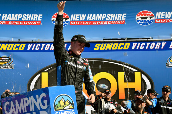 NASCAR Camping World Truck Series
UNOH 175
New Hampshire Motor Speedway
Loudon, NH USA
Saturday 23 September 2017
Christopher Bell, SiriusXM Toyota Tundra celebrates his win
World Copyright: Nigel Kinrade
LAT Images NASCAR Camping World Truck Series
UNOH 175
New Hampshire Motor Speedway
Loudon, NH USA
Saturday 23 September 2017
Christopher Bell, SiriusXM Toyota Tundra celebrates his win
World Copyright: Nigel Kinrade
LAT Images