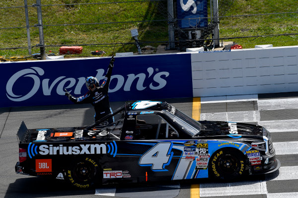 NASCAR Camping World Truck Series
Overton’s 150
Pocono Raceway, Long Pond, PA USA
Saturday 29 July 2017
Christopher Bell, SiriusXM Toyota Tundra
World Copyright: Rusty Jarrett
LAT Images NASCAR Camping World Truck Series
Overton’s 150
Pocono Raceway, Long Pond, PA USA
Saturday 29 July 2017
Christopher Bell, SiriusXM Toyota Tundra
World Copyright: Rusty Jarrett
LAT Images