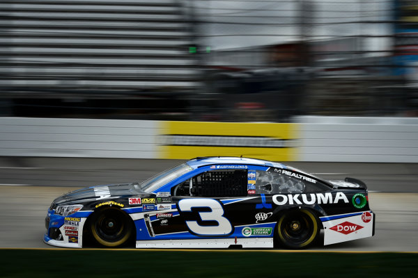 2017 Monster Energy NASCAR Cup Series
STP 500
Martinsville Speedway, Martinsville, VA USA
Friday 31 March 2017
Austin Dillon
World Copyright: Scott R LePage/LAT Images
ref: Digital Image lepage-170331-mv-0074 2017 Monster Energy NASCAR Cup Series
STP 500
Martinsville Speedway, Martinsville, VA USA
Friday 31 March 2017
Austin Dillon
World Copyright: Scott R LePage/LAT Images
ref: Digital Image lepage-170331-mv-0074