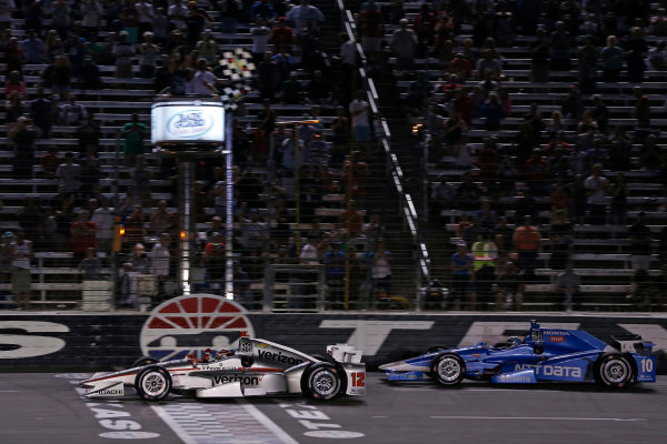 Verizon IndyCar Series
Rainguard Water Sealers 600
Texas Motor Speedway, Ft. Worth, TX USA
Saturday 10 June 2017
Will Power, Team Penske Team Penske Chevrolet, Tony Kanaan, Chip Ganassi Racing Teams Honda
World Copyright: Phillip Abbott
LAT Images
ref: Digital Image abbott_texas_0617_6101