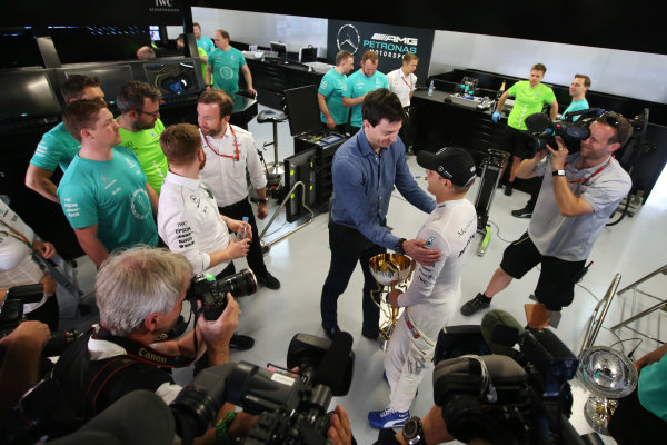 Sochi Autodrom, Sochi, Russia.
Sunday 30 April 2017.
Valtteri Bottas, Mercedes AMG, is congratulated on his win by Toto Wolff, Executive Director (Business), Mercedes AMG, in the team’s garage.
World Copyright: LAT Images
ref: Digital Image DJ5R9734 Sochi Autodrom, Sochi, Russia.
Sunday 30 April 2017.
Valtteri Bottas, Mercedes AMG, is congratulated on his win by Toto Wolff, Executive Director (Business), Mercedes AMG, in the team’s garage.
World Copyright: LAT Images
ref: Digital Image DJ5R9734