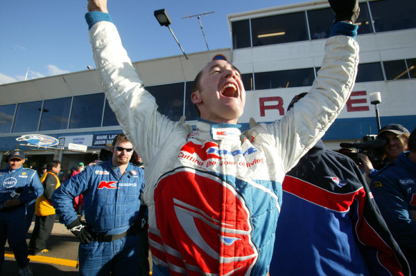 2003 Australian V8 Supercars
Bathurst 1000kms, Bathurst, Australia. 12th October 2003.
Holden V8 Supercar driver Greg Murphy after taking pole. Murphy dominated the weekend breaking the lap record in qualifying and the Shootout, Kelly is the youngest driver to win at Bathurst.
World Copyright: Mark Horsburgh/ LAT Photographic