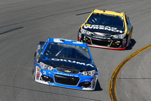 Monster Energy NASCAR Cup Series
Toyota Owners 400
Richmond International Raceway, Richmond, VA USA
Sunday 30 April 2017
Ryan Newman, Richard Childress Racing, Okuma Chevrolet SS and Jamie McMurray, Chip Ganassi Racing, GearWrench Chevrolet SS
World Copyright: Russell LaBounty
LAT Images
ref: Digital Image 17RIC1Jrl_6198