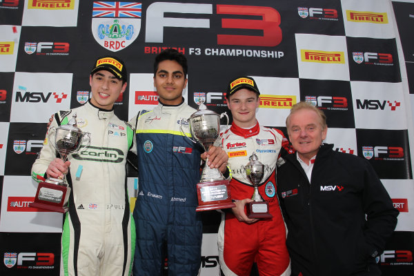 2017 BRDC British F3 Championship,
Donington Park, Leicestershire. 23rd - 24th September 2017.
James Pull (GBR) Carlin BRDC F3, Enaam Ahmed (GBR) Carlin BRDC F3, Ben Hingeley (GBR) Fortec Motorsports BRDC F3, 
World Copyright: JEP/LAT Images