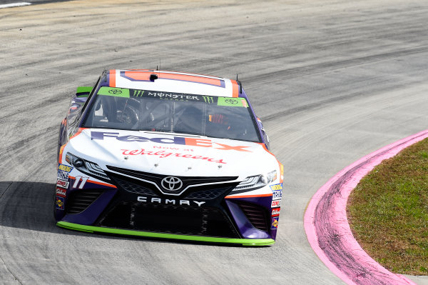 Monster Energy NASCAR Cup Series
First Data 500
Martinsville Speedway, Martinsville VA USA
Saturday 28 October 2017
Denny Hamlin, Joe Gibbs Racing, FedEx Walgreens Toyota Camry
World Copyright: John K Harrelson/LAT Images Monster Energy NASCAR Cup Series
First Data 500
Martinsville Speedway, Martinsville VA USA
Saturday 28 October 2017
Denny Hamlin, Joe Gibbs Racing, FedEx Walgreens Toyota Camry
World Copyright: John K Harrelson/LAT Images