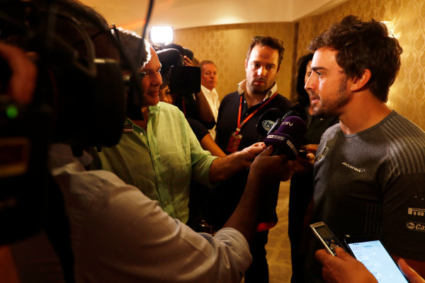 Bahrain International Circuit, Sakhir, Bahrain. 
Wednesday 12 April 2017.
Fernando Alonso talks to the media after announcing his deal to race in the 2017 Indianapolis 500 in an Andretti Autosport run McLaren Honda car.
World Copyright: Glenn Dunbar/LAT Images
ref: Digital Image _X4I0247