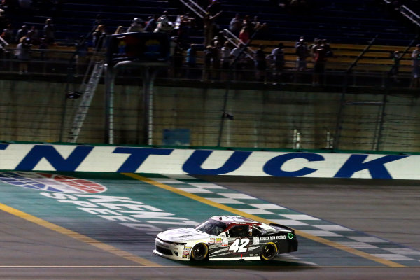 NASCAR XFINITY Series
VisitMyrtleBeach.com 300
Kentucky Speedway
Sparta, KY USA
Saturday 23 September 2017
Tyler Reddick, BBR/Jason Aldean Chevrolet Camaro drives under the checkered flag to win
World Copyright: Russell LaBounty
LAT Images