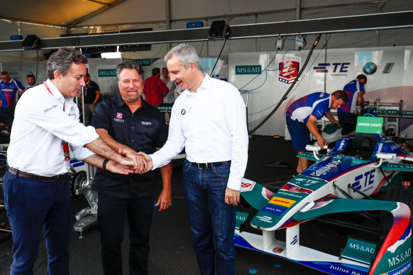 2016/2017 FIA Formula E Championship.
Round 9 - New York City ePrix, Brooklyn, New York, USA.
Saturday 15 July 2017.
Alejandro Agag, Michael Andretti and Jens Marquardt, BMW Motorsport Director pose for a picture.
Photo: Sam Bloxham/LAT/Formula E
ref: Digital Image _W6I2029