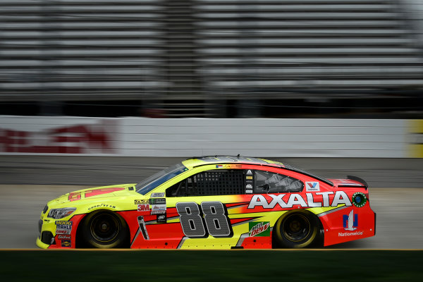 2017 Monster Energy NASCAR Cup Series
STP 500
Martinsville Speedway, Martinsville, VA USA
Friday 31 March 2017
Dale Earnhardt Jr
World Copyright: Scott R LePage/LAT Images
ref: Digital Image lepage-170331-mv-0079 2017 Monster Energy NASCAR Cup Series
STP 500
Martinsville Speedway, Martinsville, VA USA
Friday 31 March 2017
Dale Earnhardt Jr
World Copyright: Scott R LePage/LAT Images
ref: Digital Image lepage-170331-mv-0079