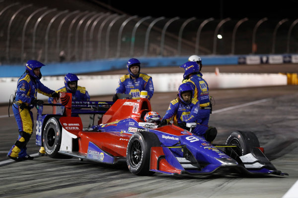 Verizon IndyCar Series
Desert Diamond West Valley Phoenix Grand Prix
Phoenix Raceway, Avondale, AZ USA
Saturday 29 April 2017
Alexander Rossi, Andretti Herta Autosport with Curb-Agajanian Honda pit stop
World Copyright: Michael L. Levitt
LAT Images Verizon IndyCar Series
Desert Diamond West Valley Phoenix Grand Prix
Phoenix Raceway, Avondale, AZ USA
Saturday 29 April 2017
Alexander Rossi, Andretti Herta Autosport with Curb-Agajanian Honda pit stop
World Copyright: Michael L. Levitt
LAT Images