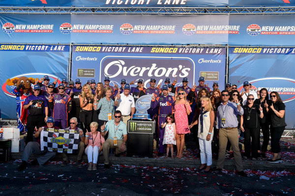 Monster Energy NASCAR Cup Series
Overton’s 301
New Hampshire Motor Speedway, Loudon, NH USA
Sunday 16 July 2017
Denny Hamlin, Joe Gibbs Racing, FedEx Office Toyota Camry wins
World Copyright: Rusty Jarrett
LAT Images Monster Energy NASCAR Cup Series
Overton’s 301
New Hampshire Motor Speedway, Loudon, NH USA
Sunday 16 July 2017
Denny Hamlin, Joe Gibbs Racing, FedEx Office Toyota Camry wins
World Copyright: Rusty Jarrett
LAT Images