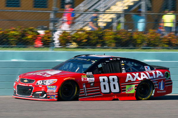 Monster Energy NASCAR Cup Series
Ford EcoBoost 400
Homestead-Miami Speedway, Homestead, FL USA
Sunday 19 November 2017
Dale Earnhardt Jr, Hendrick Motorsports, Axalta Chevrolet SS
World Copyright: Nigel Kinrade
LAT Images Monster Energy NASCAR Cup Series
Ford EcoBoost 400
Homestead-Miami Speedway, Homestead, FL USA
Sunday 19 November 2017
Dale Earnhardt Jr, Hendrick Motorsports, Axalta Chevrolet SS
World Copyright: Nigel Kinrade
LAT Images
