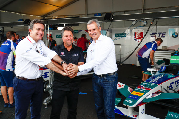 2016/2017 FIA Formula E Championship.
Round 9 - New York City ePrix, Brooklyn, New York, USA.
Saturday 15 July 2017.
Alejandro Agag, Michael Andretti and Jens Marquardt, BMW Motorsport Director pose for a picture.
Photo: Sam Bloxham/LAT/Formula E
ref: Digital Image _W6I2041