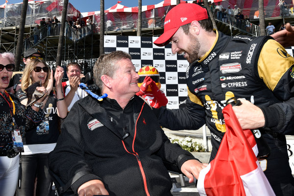 2017 Verizon IndyCar Series
Toyota Grand Prix of Long Beach
Streets of Long Beach, CA USA
Sunday 9 April 2017
James Hinchcliffe and Sam Schmidt celebrates the win in victory lane
World Copyright: Scott R LePage/LAT Images
ref: Digital Image lepage-170409-LB-7652