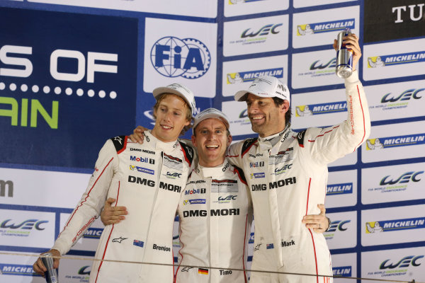 2015 FIA World Endurance Championship,
Bahrain International Circuit, Bahrain.
19th - 21st November 2015.
Timo Bernhard / Mark Webber / Brendon Hartley Porsche Team Porsche 919 Hybrid
World Copyright: Jakob Ebrey / LAT Photographic. 2015 FIA World Endurance Championship,
Bahrain International Circuit, Bahrain.
19th - 21st November 2015.
Timo Bernhard / Mark Webber / Brendon Hartley Porsche Team Porsche 919 Hybrid
World Copyright: Jakob Ebrey / LAT Photographic.