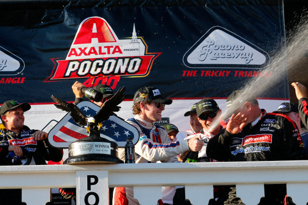 Monster Energy NASCAR Cup Series
AXALTA presents the Pocono 400
Pocono Raceway, Long Pond, PA USA
Sunday 11 June 2017
Ryan Blaney, Wood Brothers Racing, Motorcraft/Quick Lane Tire & Auto Center Ford Fusion celebrates in victory lane
World Copyright: Russell LaBounty
LAT Images
ref: Digital Image 17POC1rl_05367 Monster Energy NASCAR Cup Series
AXALTA presents the Pocono 400
Pocono Raceway, Long Pond, PA USA
Sunday 11 June 2017
Ryan Blaney, Wood Brothers Racing, Motorcraft/Quick Lane Tire & Auto Center Ford Fusion celebrates in victory lane
World Copyright: Russell LaBounty
LAT Images
ref: Digital Image 17POC1rl_05367