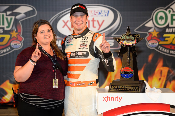 NASCAR XFINITY Series
O’Reilly Auto Parts 300
Texas Motor Speedway
Fort Worth, TX USA
Saturday 4 November 2017
Erik Jones, GameStop Call of Duty WWII Toyota Camry, celebrates in victory Lane.
World Copyright: John K Harrelson
LAT Images