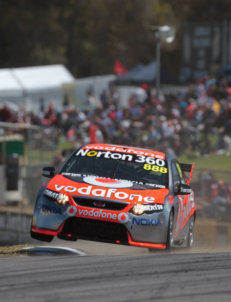 Big Pond 300, Barbagallo Raceway, Wanneroo.
Australia. 20th - 22nd November 2009.
Car 888, Craig Lowndes, Falcon FG, Ford, T8, TeamVodafone, Triple Eight Race Engineering, Triple Eight Racing.
World Copyright: Mark Horsburgh/LAT Photographic
ref: 888-Lowndes-EV13-09-1474 Big Pond 300, Barbagallo Raceway, Wanneroo.
Australia. 20th - 22nd November 2009.
Car 888, Craig Lowndes, Falcon FG, Ford, T8, TeamVodafone, Triple Eight Race Engineering, Triple Eight Racing.
World Copyright: Mark Horsburgh/LAT Photographic
ref: 888-Lowndes-EV13-09-1474