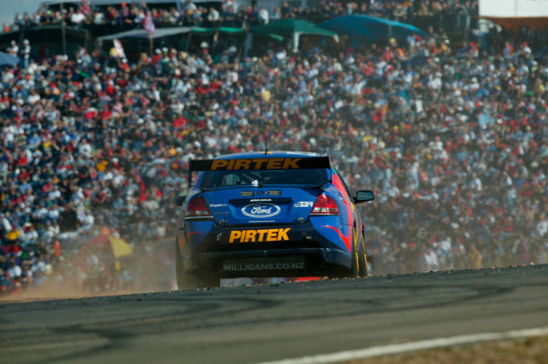 2003 Australian V8 Supercars
Oran Park, Sydney, Australia. 17th August 2003.
Ford driver Marcos Ambrose took the lead in the V8 Supercar Championship after winning todays 300km race at Sydneys Oran Park.
World Copyright: Mark Horsburgh/LAT Photographic
ref: Digital Image Only 2003 Australian V8 Supercars
Oran Park, Sydney, Australia. 17th August 2003.
Ford driver Marcos Ambrose took the lead in the V8 Supercar Championship after winning todays 300km race at Sydneys Oran Park.
World Copyright: Mark Horsburgh/LAT Photographic
ref: Digital Image Only