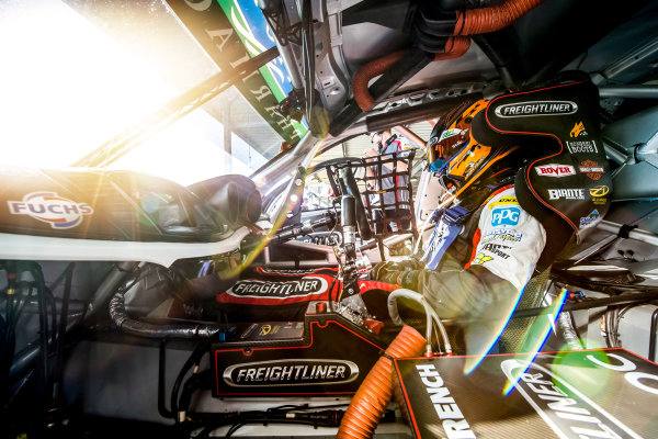 2017 Supercars Championship Round 8.
Ipswich SuperSprint, Queensland Raceway, Queensland, Australia.
Friday 28th July to Sunday 30th July 2017.
Tim Slade, Brad Jones Racing Holden.
World Copyright: Daniel Kalisz/ LAT Images
Ref: Digital Image 280717_VASCR8_DKIMG_7665.jpg 2017 Supercars Championship Round 8.
Ipswich SuperSprint, Queensland Raceway, Queensland, Australia.
Friday 28th July to Sunday 30th July 2017.
Tim Slade, Brad Jones Racing Holden.
World Copyright: Daniel Kalisz/ LAT Images
Ref: Digital Image 280717_VASCR8_DKIMG_7665.jpg