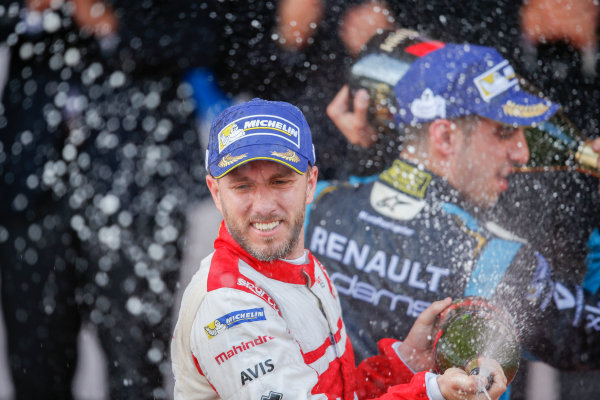 2016/2017 FIA Formula E Championship.
Monte-Carlo, Monaco
Saturday 13 May 2017.
Nick Heidfeld (GER), Mahindra Racing, Spark-Mahindra, Mahindra M3ELECTRO, sprays the champagne on the podium.
Photo: Alastair Staley/LAT/Formula E
ref: Digital Image _X0W1405 2016/2017 FIA Formula E Championship.
Monte-Carlo, Monaco
Saturday 13 May 2017.
Nick Heidfeld (GER), Mahindra Racing, Spark-Mahindra, Mahindra M3ELECTRO, sprays the champagne on the podium.
Photo: Alastair Staley/LAT/Formula E
ref: Digital Image _X0W1405