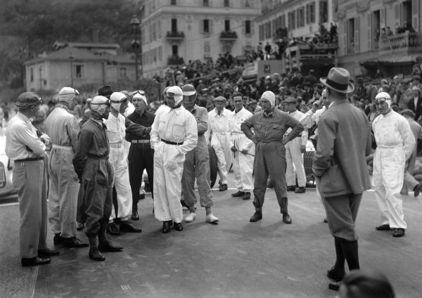 1935 Monaco Grand Prix.Monte Carlo, Monaco. 19-22 April 1935.Clerk-of-the-course Charles Faroux briefs the drivers before the start on the grid (foreground left-to-right): Philippe Etancelin, Antonio Brivio, Tazio Nuvolari, Rene Dreyfus, Giuseppe Farina, Rudolf Caracciola, Earl Howe, Luigi Fagioli, Raymond Sommer, Faroux and Goffredo Zehender.World Copyright: LAT PhotographicRef: A Race Through Time exhibition #36/MotorSport calendar 1935 Monaco Grand Prix.Monte Carlo, Monaco. 19-22 April 1935.Clerk-of-the-course Charles Faroux briefs the drivers before the start on the grid (foreground left-to-right): Philippe Etancelin, Antonio Brivio, Tazio Nuvolari, Rene Dreyfus, Giuseppe Farina, Rudolf Caracciola, Earl Howe, Luigi Fagioli, Raymond Sommer, Faroux and Goffredo Zehender.World Copyright: LAT PhotographicRef: A Race Through Time exhibition #36/MotorSport calendar