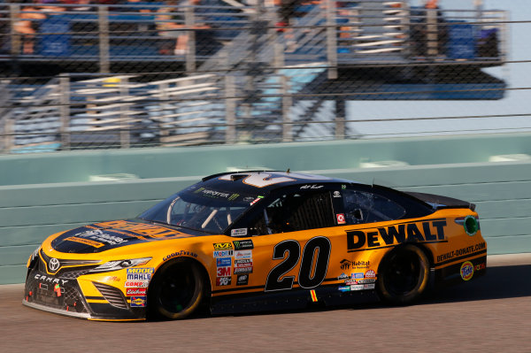 Monster Energy NASCAR Cup Series
Ford EcoBoost 400
Homestead-Miami Speedway, Homestead, FL USA
Sunday 19 November 2017
Matt Kenseth, Joe Gibbs Racing, DEWALT Hurricane Recovery Toyota Camry
World Copyright: Matthew T. Thacker
LAT Images