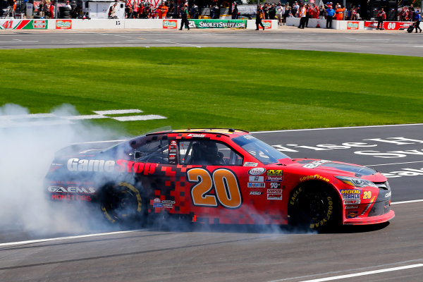 2017 NASCAR Xfinity Series
My Bariatric Solutions 300
Texas Motor Speedway, Fort Worth, TX USA
Saturday 8 April 2017
Erik Jones, Game Stop/ GAEMS Toyota Camry celebrates his win with a burnout 
World Copyright: Russell LaBounty/LAT Images
ref: Digital Image 17TEX1rl_2554