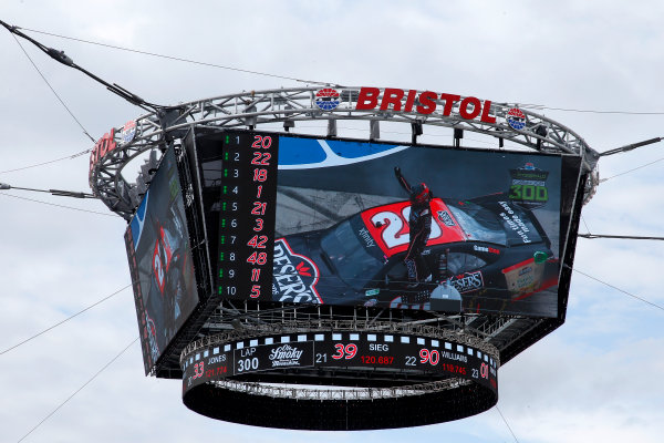 NASCAR Xfinity Series
Fitzgerald Glider Kits 300
Bristol Motor Speedway, Bristol, TN USA
Saturday 22 April 2017
Erik Jones, Reser's American Classic Toyota Camry
World Copyright: Lesley Ann Miller
LAT Images
ref: Digital Image lam_170422BMS34762