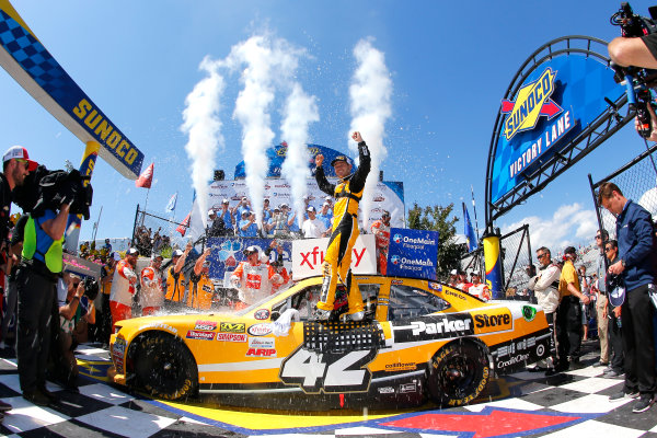 NASCAR XFINITY Series
One Main Financial 200
Dover International Speedway, Dover, DE USA
Saturday 3 June 2017
Kyle Larson, ParkerStore Chevrolet Camaro celebrates in victory lane
World Copyright: Russell LaBounty
LAT Images
ref: Digital Image 17DOV1rl_02033 NASCAR XFINITY Series
One Main Financial 200
Dover International Speedway, Dover, DE USA
Saturday 3 June 2017
Kyle Larson, ParkerStore Chevrolet Camaro celebrates in victory lane
World Copyright: Russell LaBounty
LAT Images
ref: Digital Image 17DOV1rl_02033